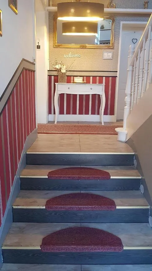 La Boutique House Hotel Fussen 2*,
