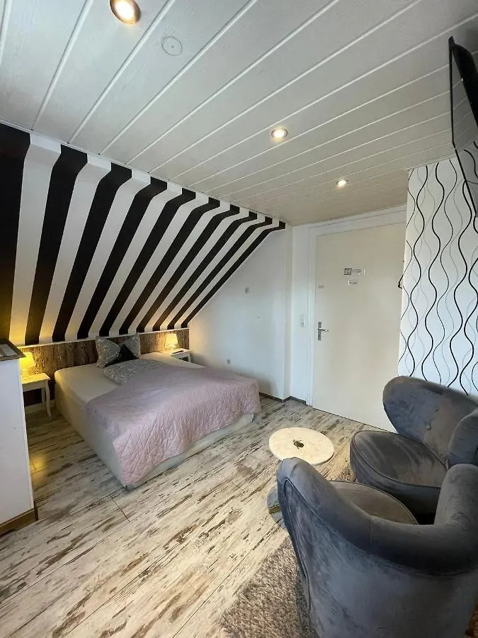 La Boutique House Hotel Fussen 2*,  Germany